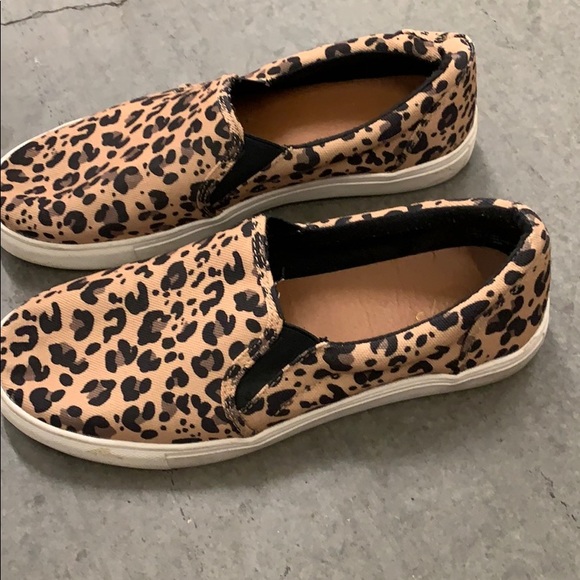 Leopard Print Shoes - Picture 3 of 4